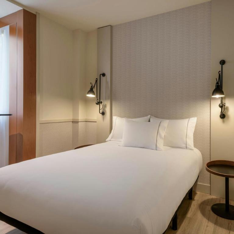 AC Hotel Los Vascos by Marriott - Standard, Guest room, 1 Queen - 1
