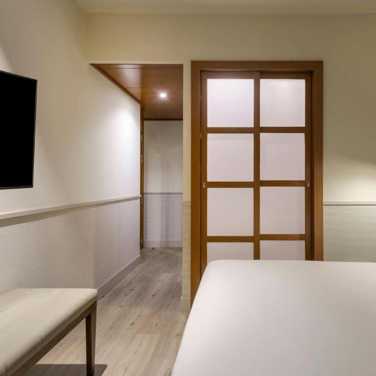 AC Hotel Los Vascos by Marriott - Standard, Guest room, 1 Queen - 6
