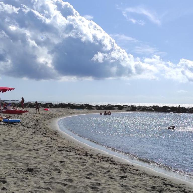 AIRPORT 10 Min PORTUNUS APARTMENT BY THE BEACH - Appartamento con 1 Camera da Letto - 40