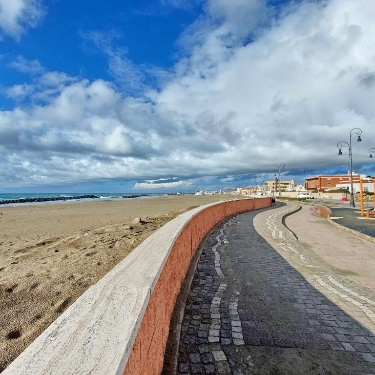 AIRPORT 10 Min PORTUNUS APARTMENT BY THE BEACH - Appartamento con 1 Camera da Letto - 37