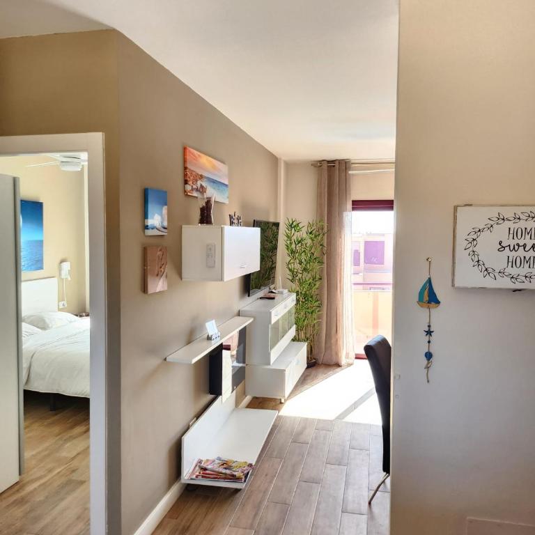 Bahia Sol Deluxe - One-Bedroom Apartment - 9