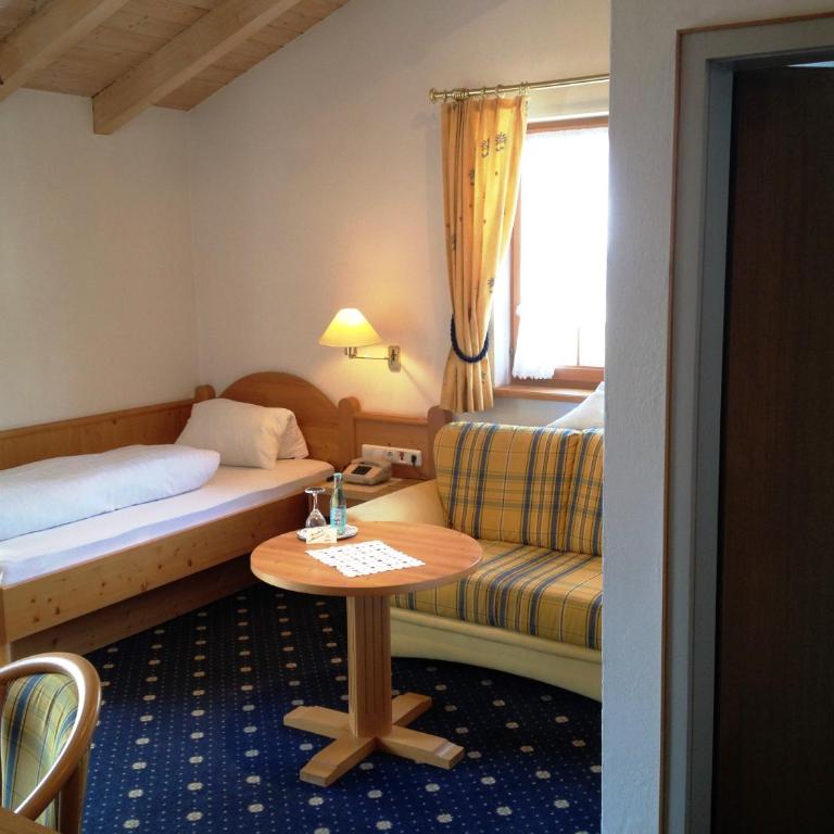Kur- und Ferienhotel Haser - Comfort Einzelzimmer mit Balkon - 1