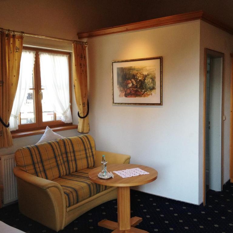 Kur- und Ferienhotel Haser - Comfort Einzelzimmer mit Balkon - 5