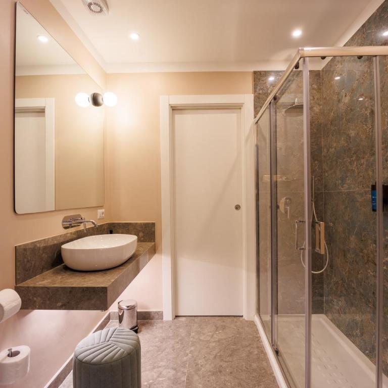 The Other Duomo House By House In Naples - Camera Familiare Deluxe - 8