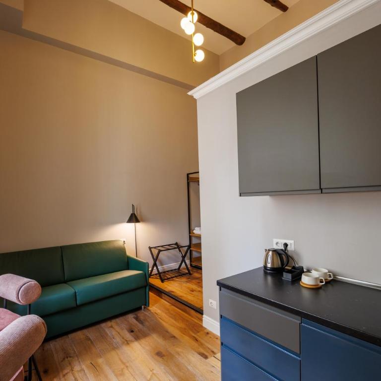 The Other Duomo House By House In Naples - Camera Familiare Deluxe - 4
