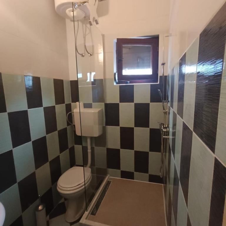 Cheap Montenegro Apartments - Double Room with Balcony and Sea View - 1