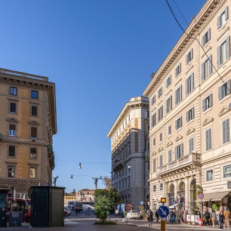 Corso Vittorio top location - Appartamento con 2 Camere da Letto - 5