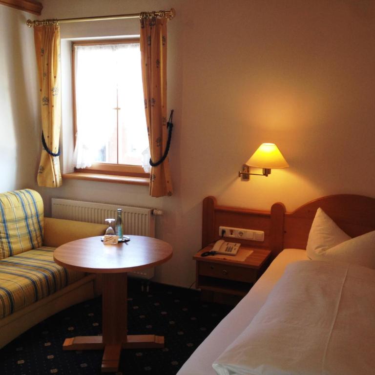 Kur- und Ferienhotel Haser - Comfort Einzelzimmer mit Balkon - 3