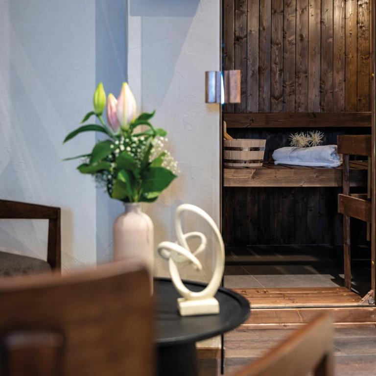 BergRetreat mit Sauna & Garten - Four-Bedroom Apartment with Sauna, Garden and Mountain View - 13