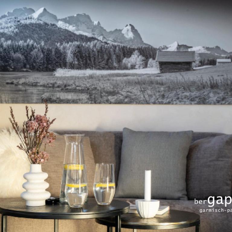 BergVibes - One-Bedroom Chalet with Balcony and Mountain View - 18
