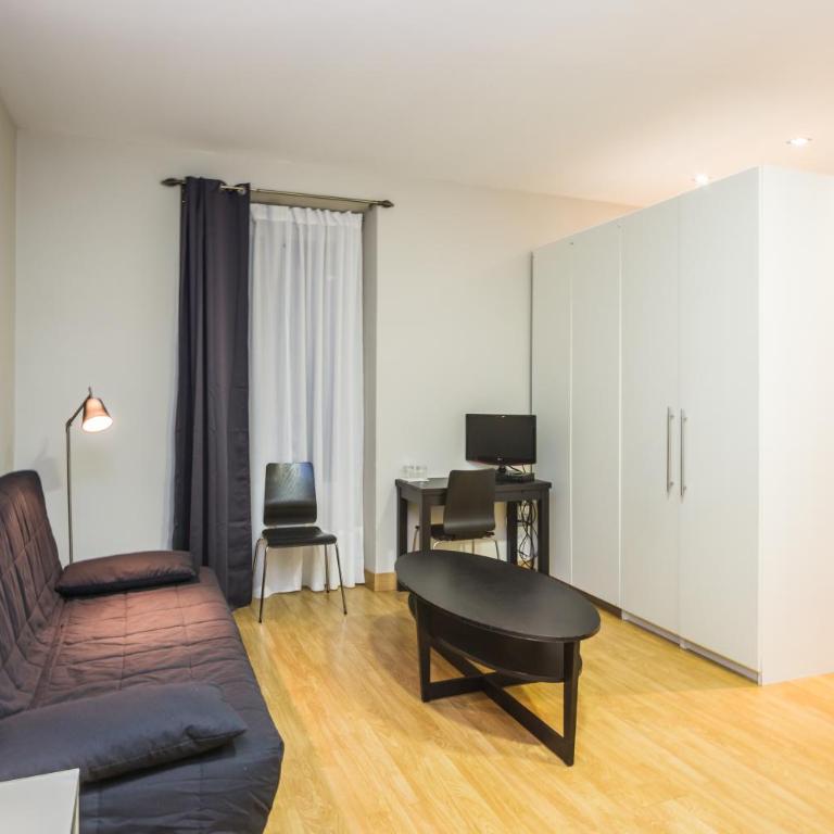 Pensión Altair - Habitación Cuádruple con baño privado - 5
