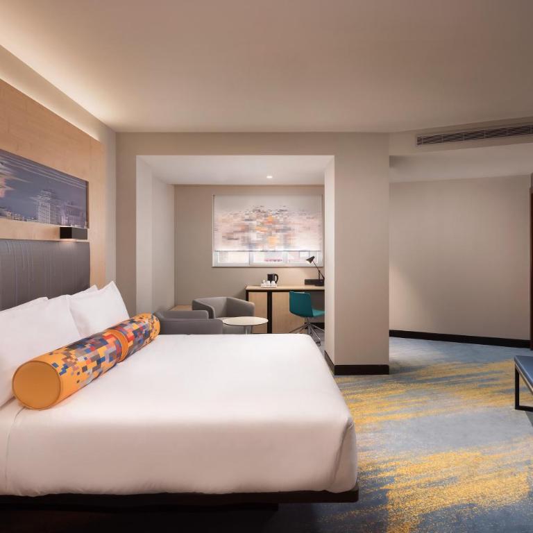 Aloft by Marriott Madrid Gran Via - Habitación Aloft Premium con cama extragrande - 1