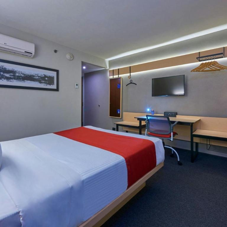 City Express by Marriott Ciudad de México Plaza Central - Habitación con cama grande - 5