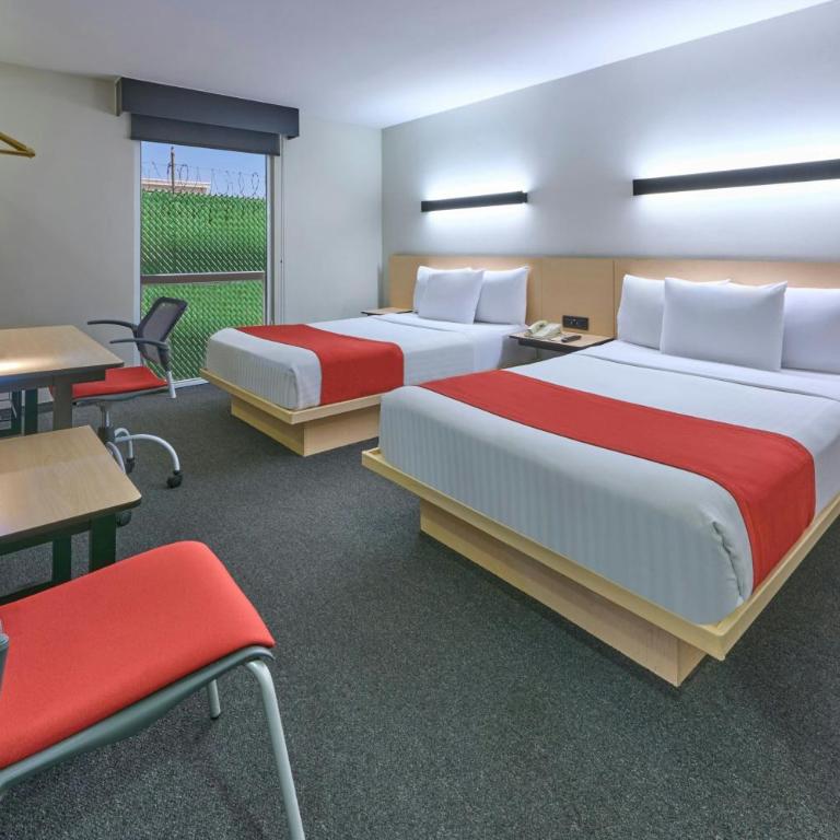 City Express by Marriott Ciudad de México Plaza Central - Habitación Doble - 2 camas dobles - 8
