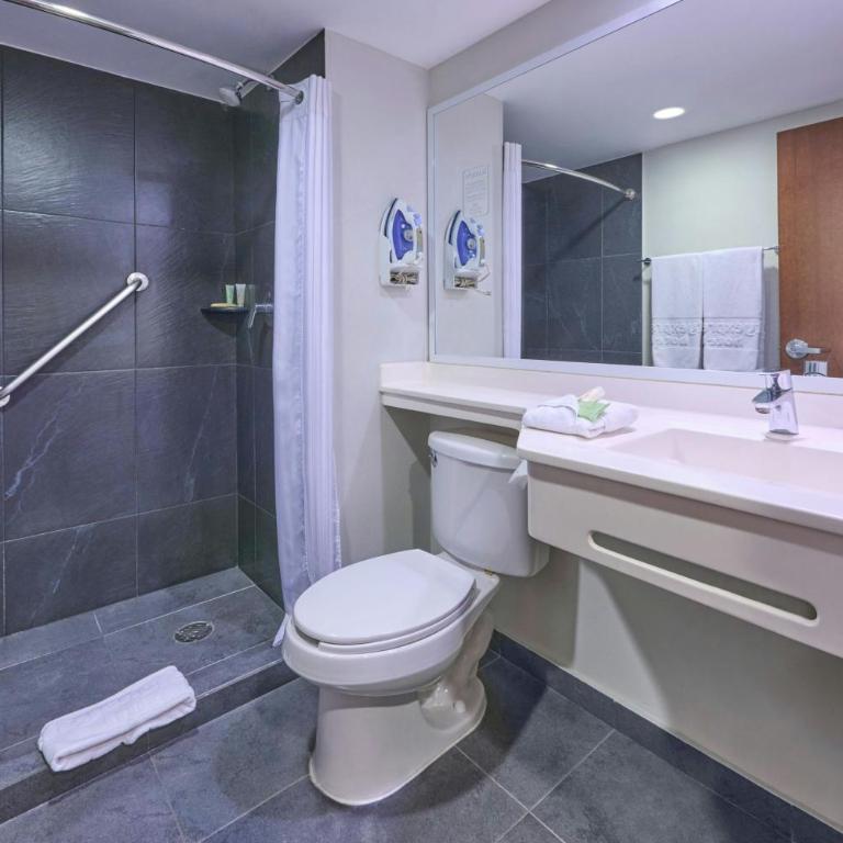 City Express by Marriott Ciudad de México Plaza Central - Habitación Doble - 2 camas dobles - 9