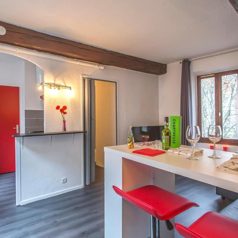 A 4 mn de Grenette Hypercentre - Appartement 1 Chambre - 3