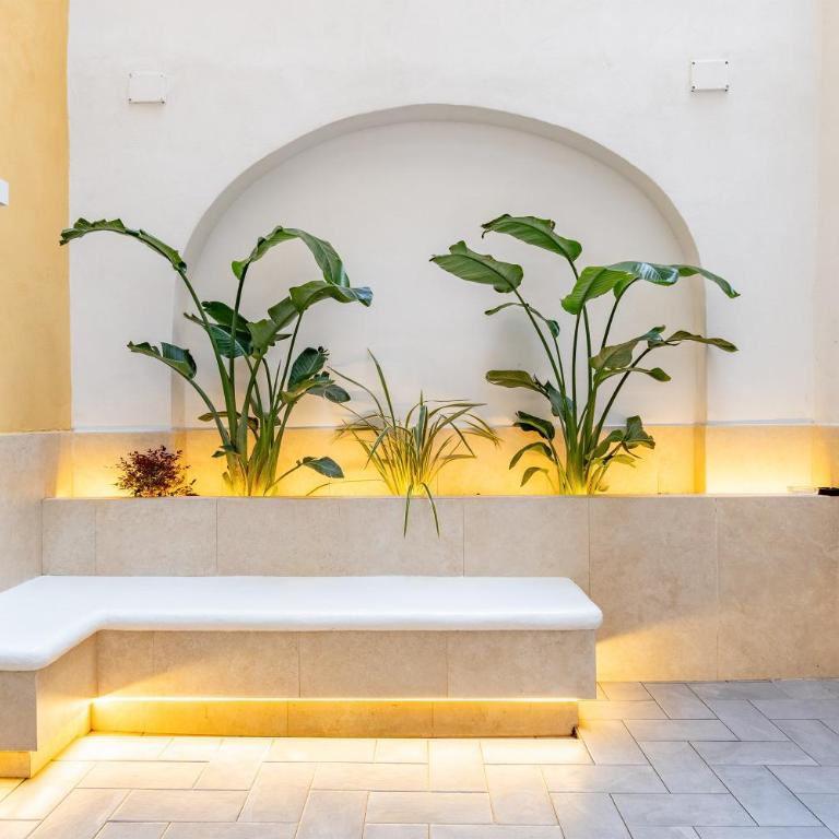 Domus Parthenope Comfort - Two-Bedroom Apartment - 1