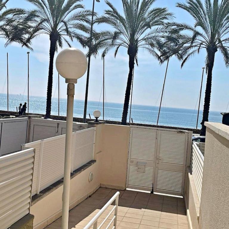 Precioso piso - 1ª línea de mar - Apartamento de 2 dormitorios - 21