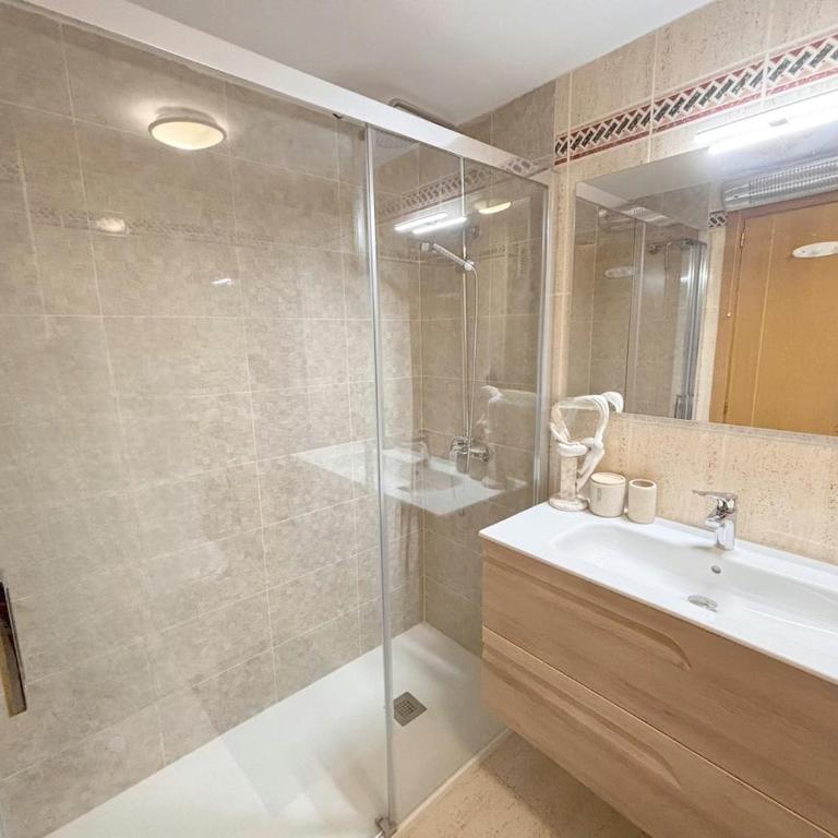 Residencial Tabarca - Apartamento de 2 dormitorios con vistas a la montaña - 36