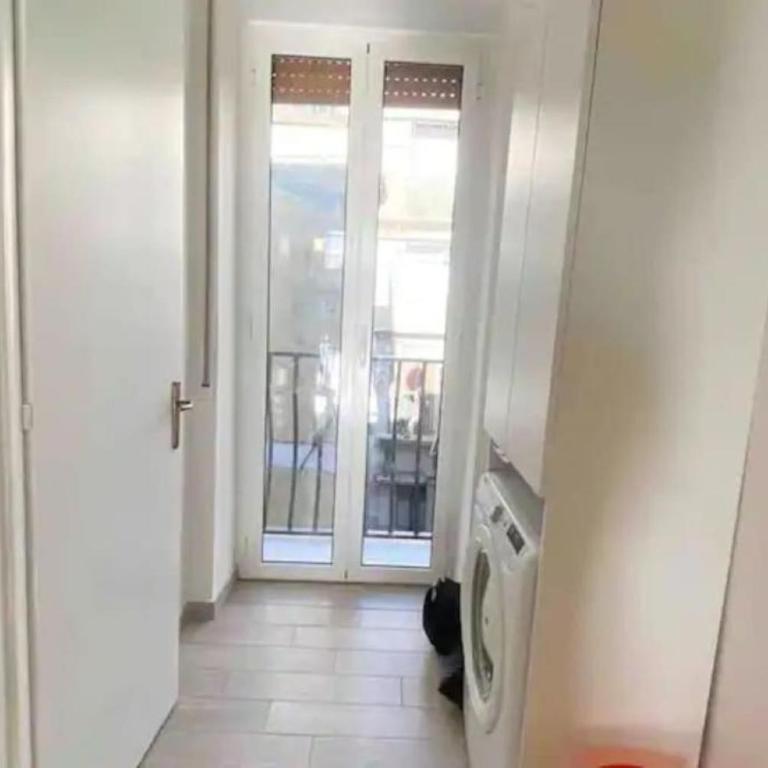 Ave G.P. with Balcony - Appartamento con 2 Camere da Letto - 4