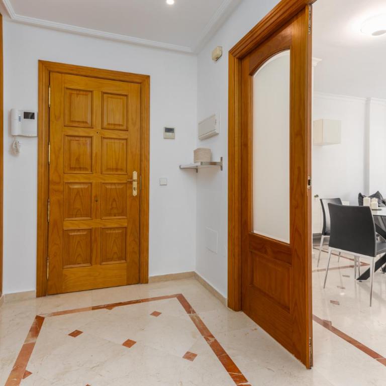 7A MTR - Marbella Temporary Rent Apto 2 Dormitorios Sea View - Two-Bedroom Apartment with Balcony and Sea View - 8