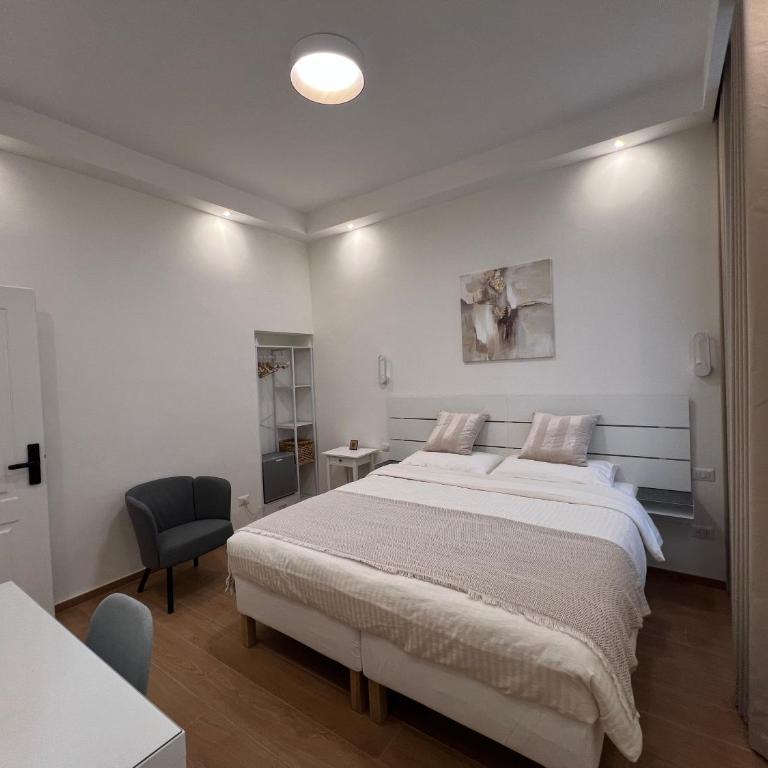 Maison Almo Guesthouse - Camera Matrimoniale con Bagno Privato - 1