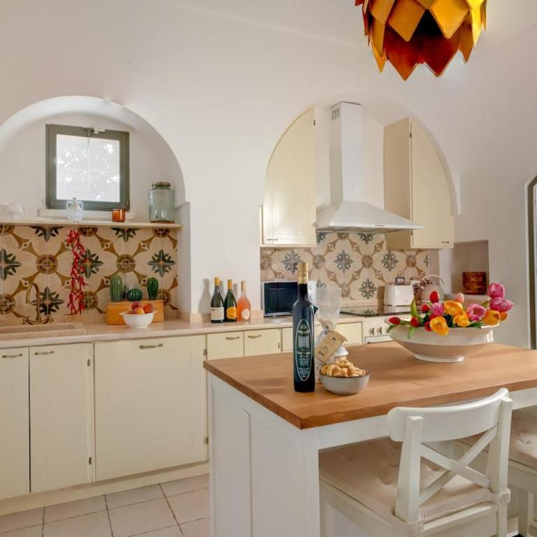 Antique Villa, Casa Rosa - 3 bed, 2 bath with pool - Casa con 3 Camere da Letto - 30