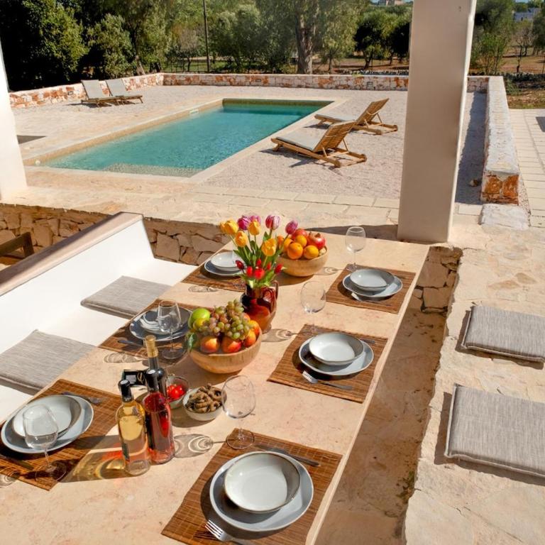 Antique Villa, Casa Rosa - 3 bed, 2 bath with pool - Casa con 3 Camere da Letto - 4