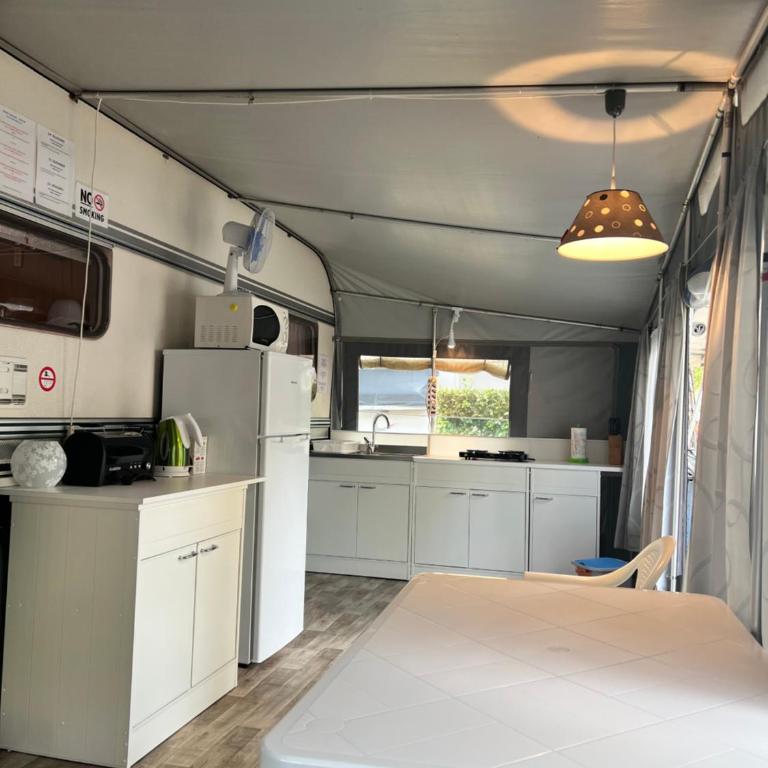 Caravan Cavallino - Valentini in Campeggio Union Lido - Roulotte - 5