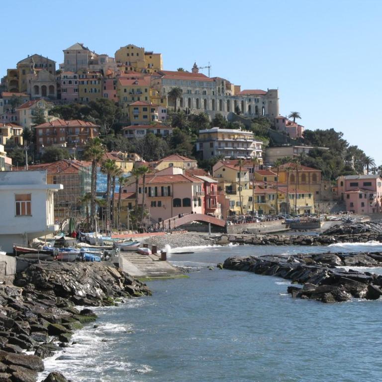 Ligurisches Rustico, umgeben von Olivenhainen am Dorfrand - Casa con 2 Camere da Letto - 34