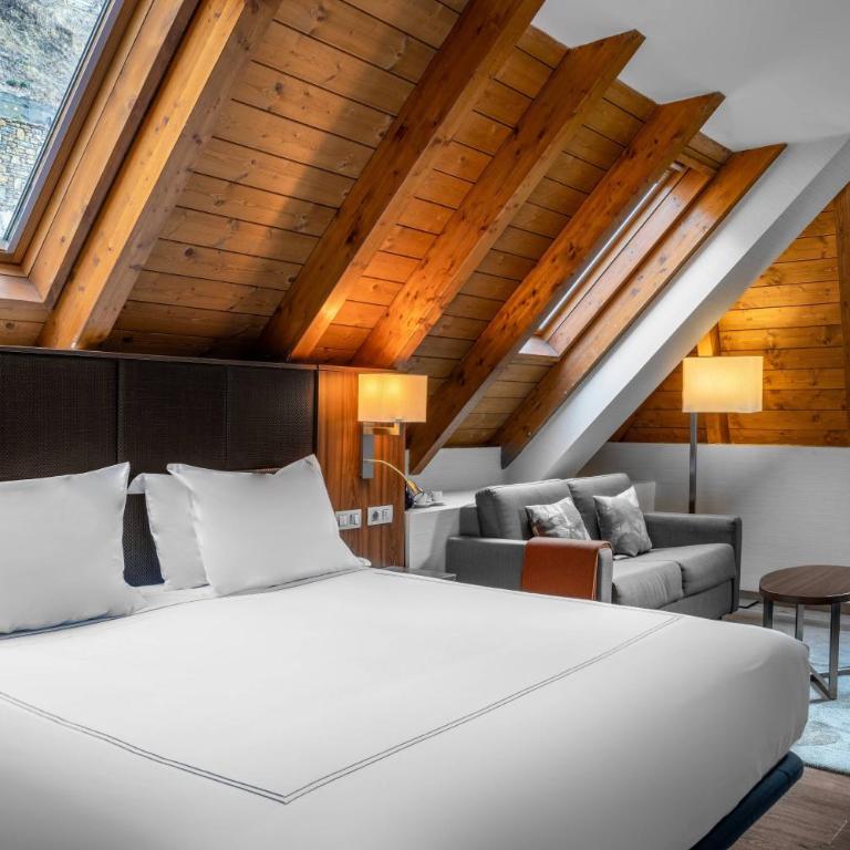 Hotel AC Baqueira Ski Resort, Autograph Collection - Habitación Superior - 1