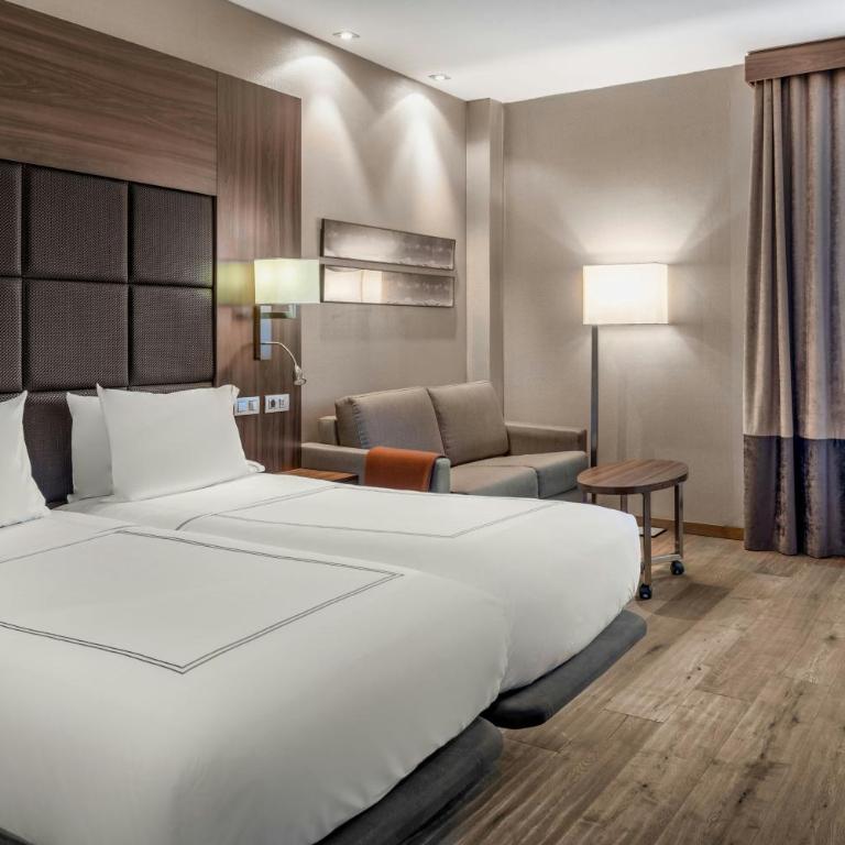 Hotel AC Baqueira Ski Resort, Autograph Collection - Twin Room with Sofa Bed and Mountain View - 2