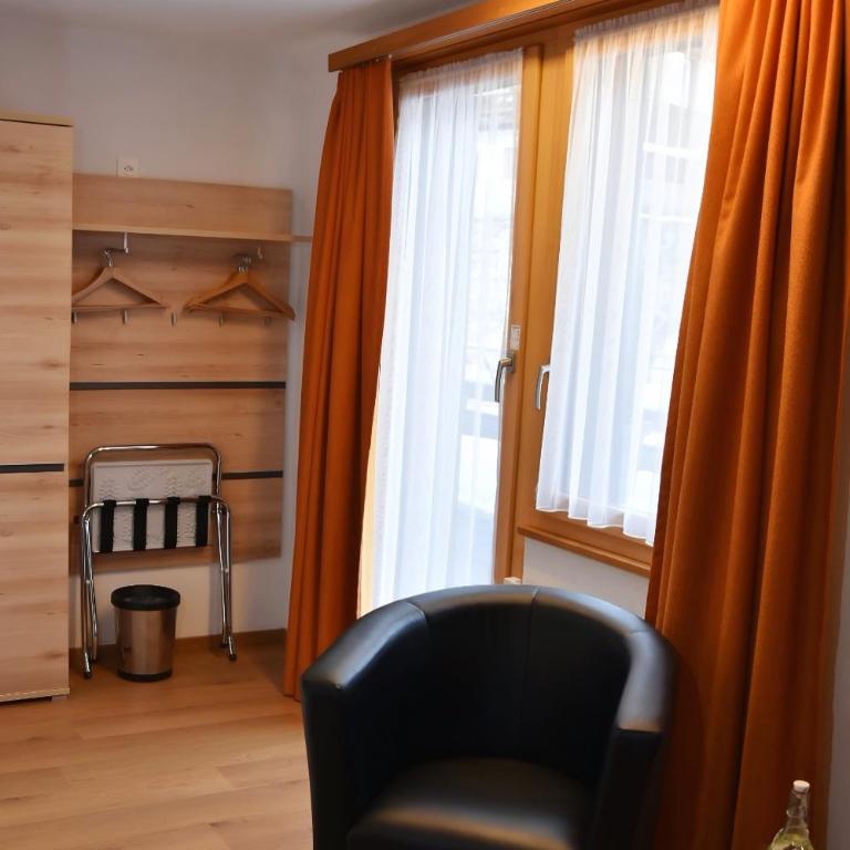 Hotel Cabana - Economy Doppelzimmer Jäger - 4