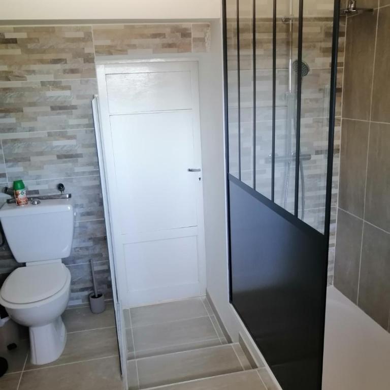 Aqui siem ben - Two-Bedroom Apartment - 52