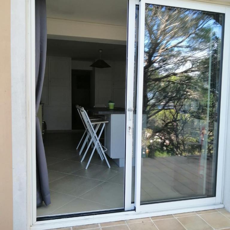 Aqui siem ben - Two-Bedroom Apartment - 21