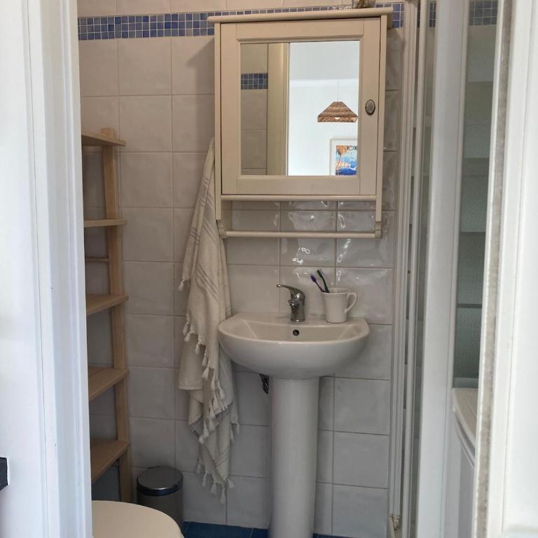 Appartement vue mer Menton vieille ville - Apartment with Sea View - 8