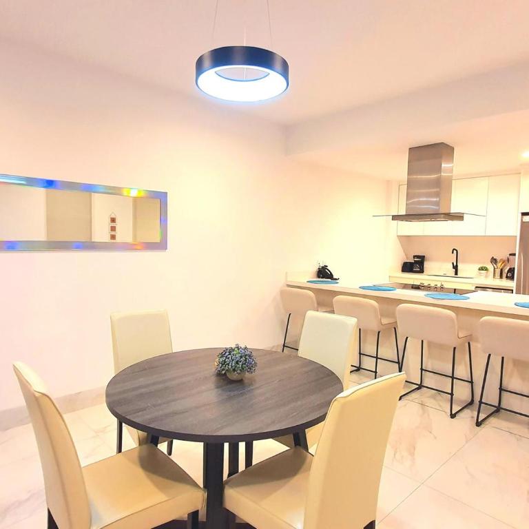 Amaterra 304D Seaside Luxe Condo - Apartamento de 2 dormitorios con balcón - 8