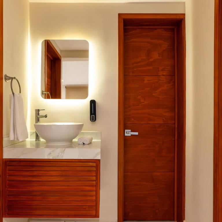 Hotel 28 Cancun - Deluxe Double Studio - 4