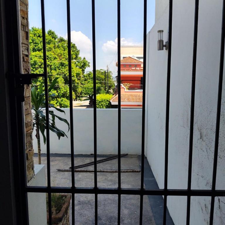 Casa Grande Céntrico cerca del Malecón - One-Bedroom House - 31