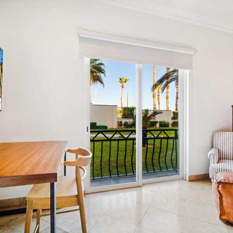 Casa Cascada Cabo Poolside Retreat, Minutes from Beach! - Apartamento - 14