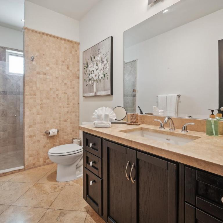 Casa Cascada Cabo Poolside Retreat, Minutes from Beach! - Apartamento - 26