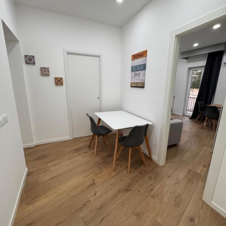 Domus ad Max- La casa nel cuore di Palermo - Casa con 1 Camera da Letto - 2