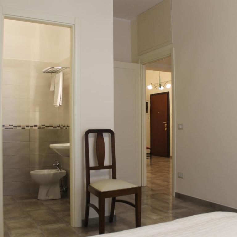Anice Guesthouse - Camera Matrimoniale Deluxe con Balcone - 11