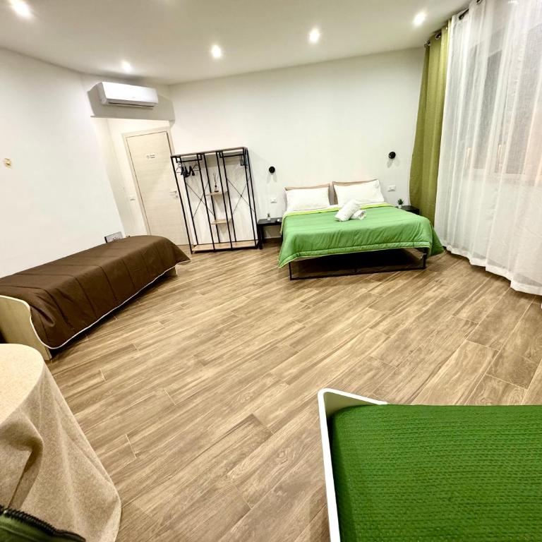 Galka Rooms - Quadruple Room with Private Bathroom - 6