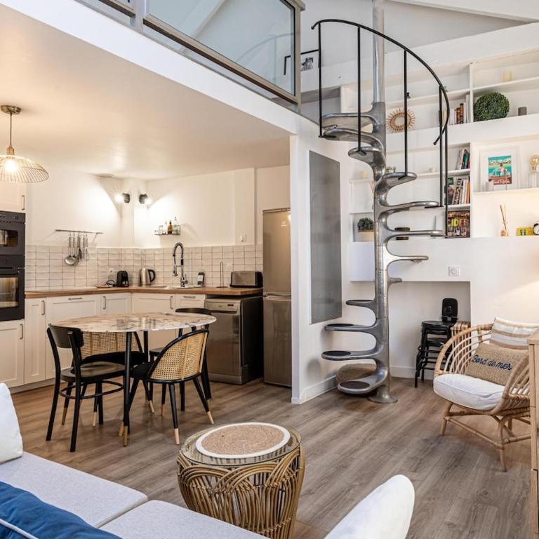 13 ANDRE2 - Very nice duplex apartment, 100m from La Croisette and beaches - Apartment mit 2 Schlafzimmern - 1