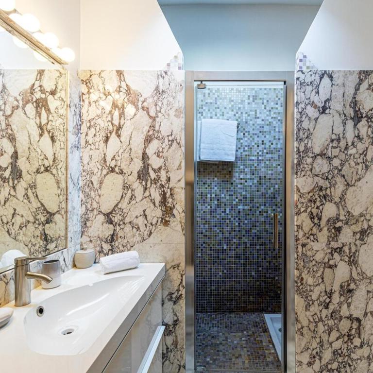 13 ANDRE2 - Very nice duplex apartment, 100m from La Croisette and beaches - Apartment mit 2 Schlafzimmern - 10