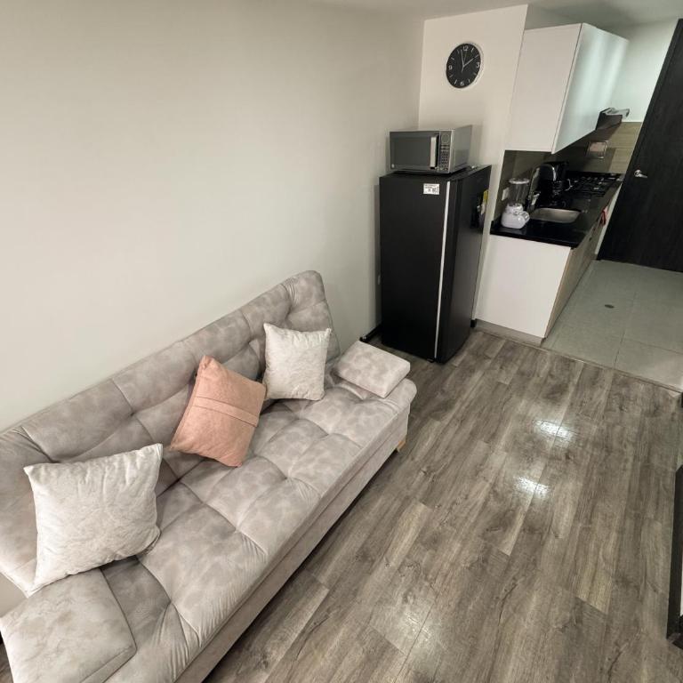 Hermoso apartamento de 2 habitaciones, hogar ideal en el centro - Two-Bedroom Apartment - 14