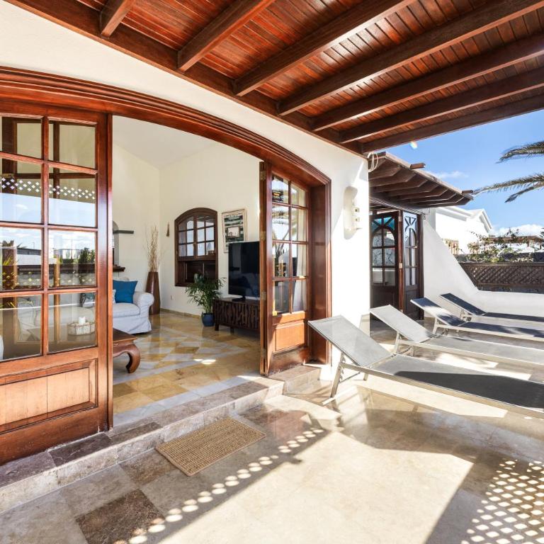 VILLA HELEN - Two-Bedroom Villa - 9