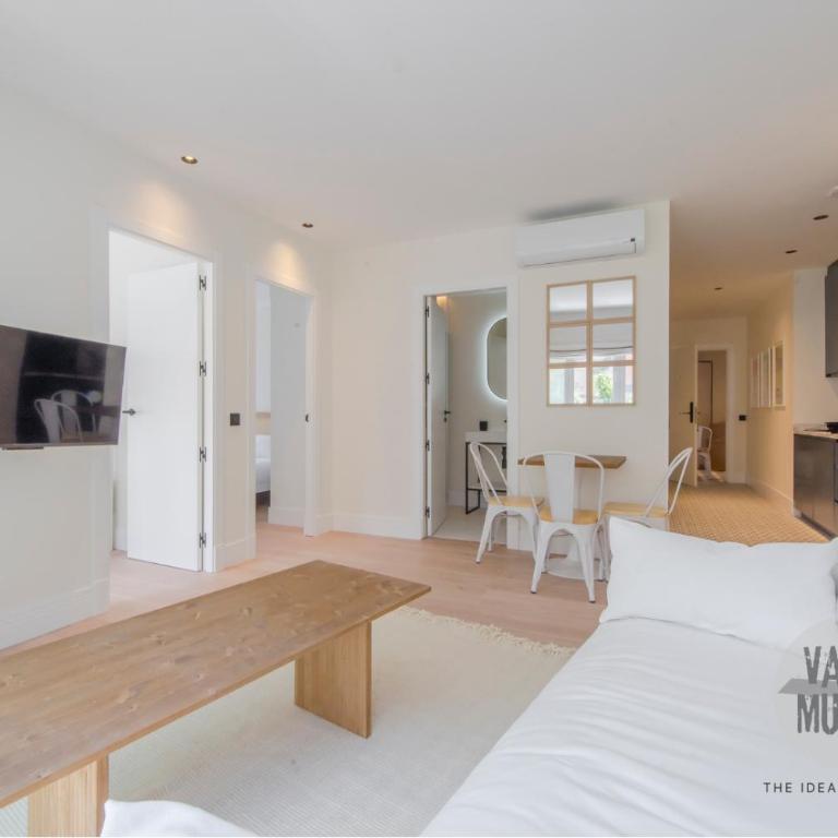 Malasaña encantadora para 6, ven a San Bernardo 20 E3 - Two-Bedroom Apartment - 14
