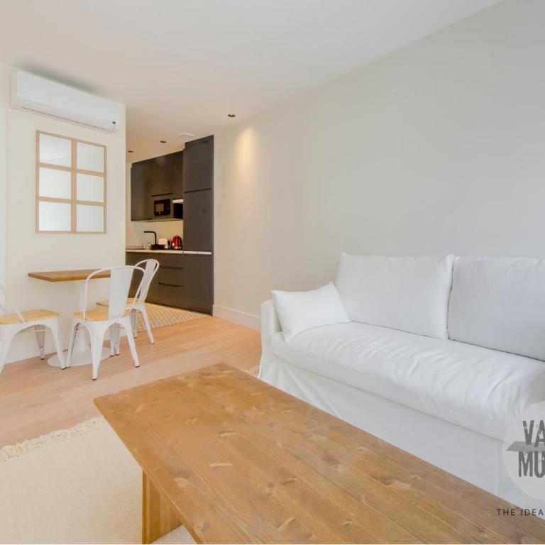 Malasaña encantadora para 6, ven a San Bernardo 20 E3 - Two-Bedroom Apartment - 7